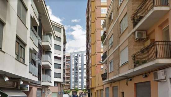 Compra tu local comercial en crio turia piso en Castelln de la PlanaCastell de la Plana por 49000 de 103m en perfectas condiciones