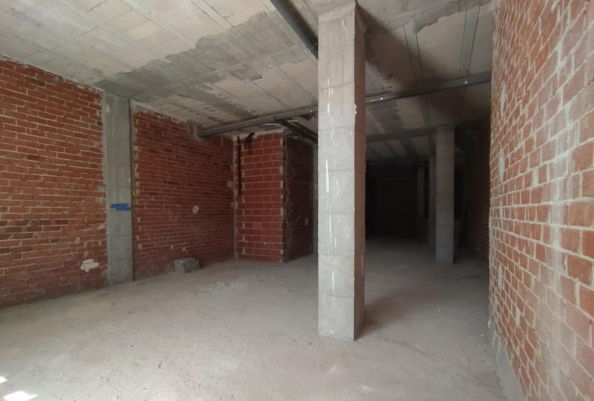 Local comercial en venta en cav reyes espaa en Murcia por 109000 con 177m en condiciones de restauracin