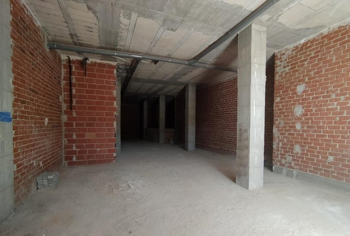 Local comercial en venta en cav reyes espaa en Murcia por 109000 con 177m en condiciones de restauracin