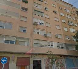 Local comercial en C Doctor Machí - Valencia -