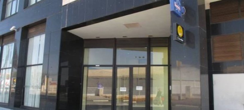 Local comercial en venta en CALLE ARCADI GARCIA, VILA-REAL