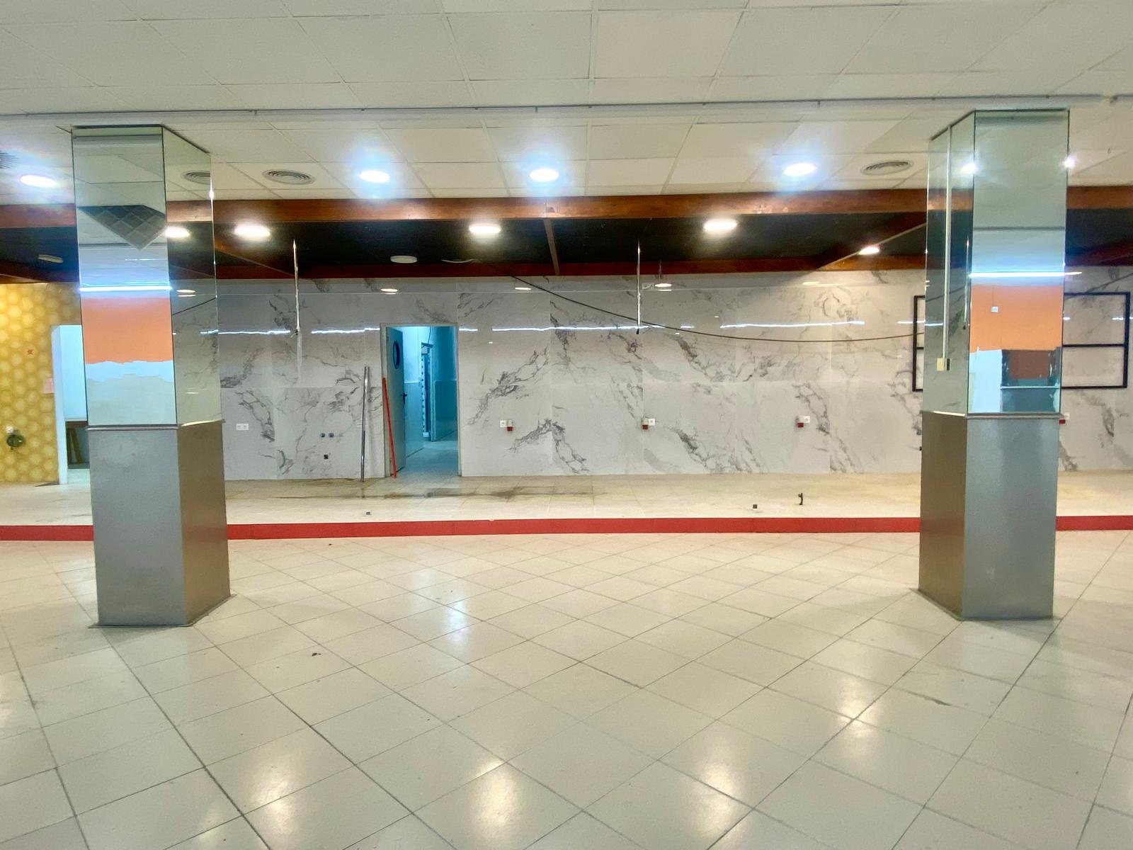 Local en alquiler en Albors, Valencia