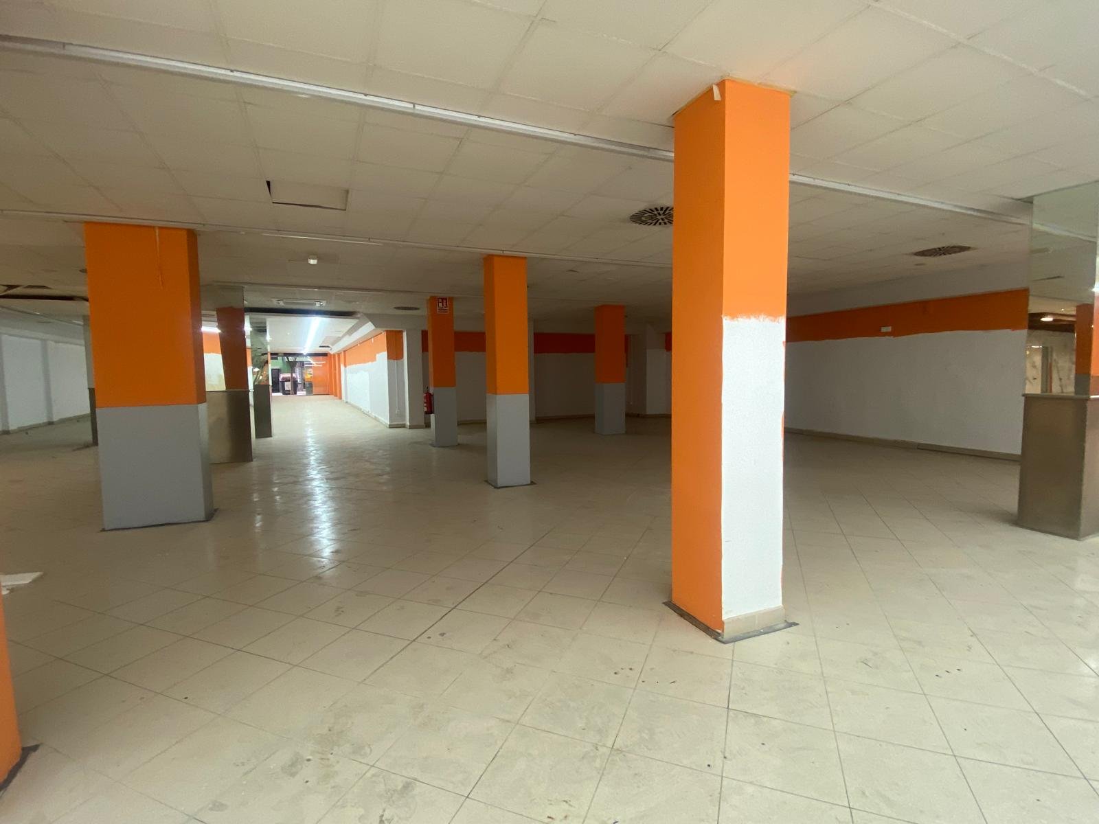 Local en alquiler en Albors, Valencia