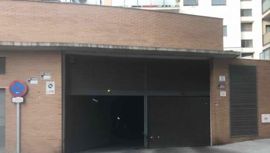 Garaje en venta en Calle Dauradella Paterna Valencia