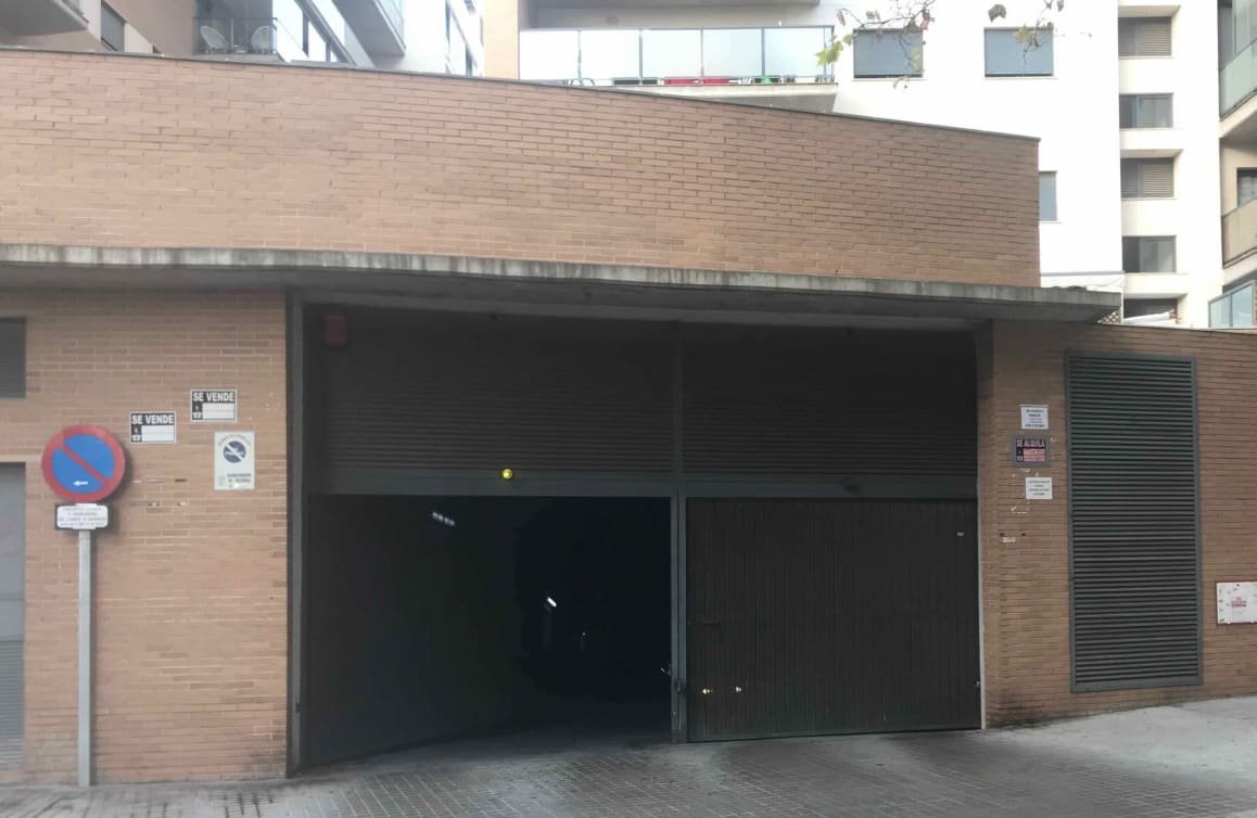 Garaje en venta en Calle Dauradella Paterna Valencia