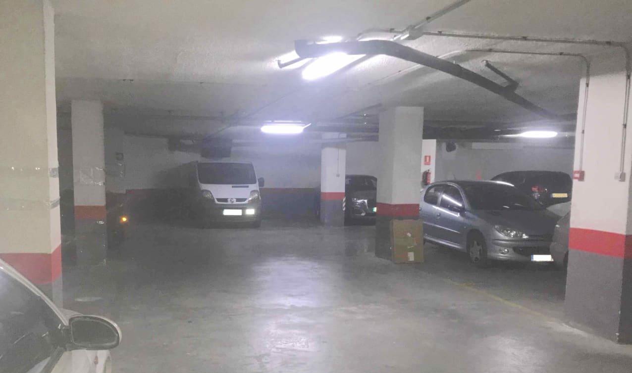 Garaje en venta en Calle Dauradella Paterna Valencia