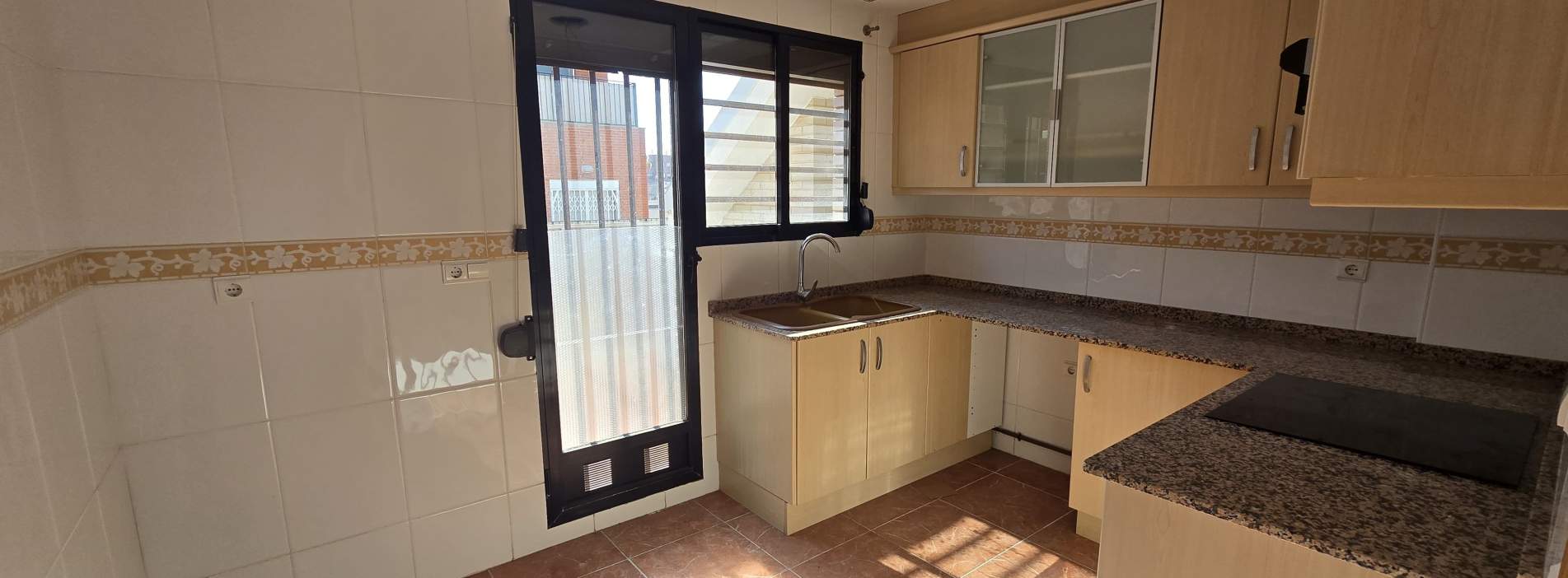 Piso en venta en Chirivella, Valencia