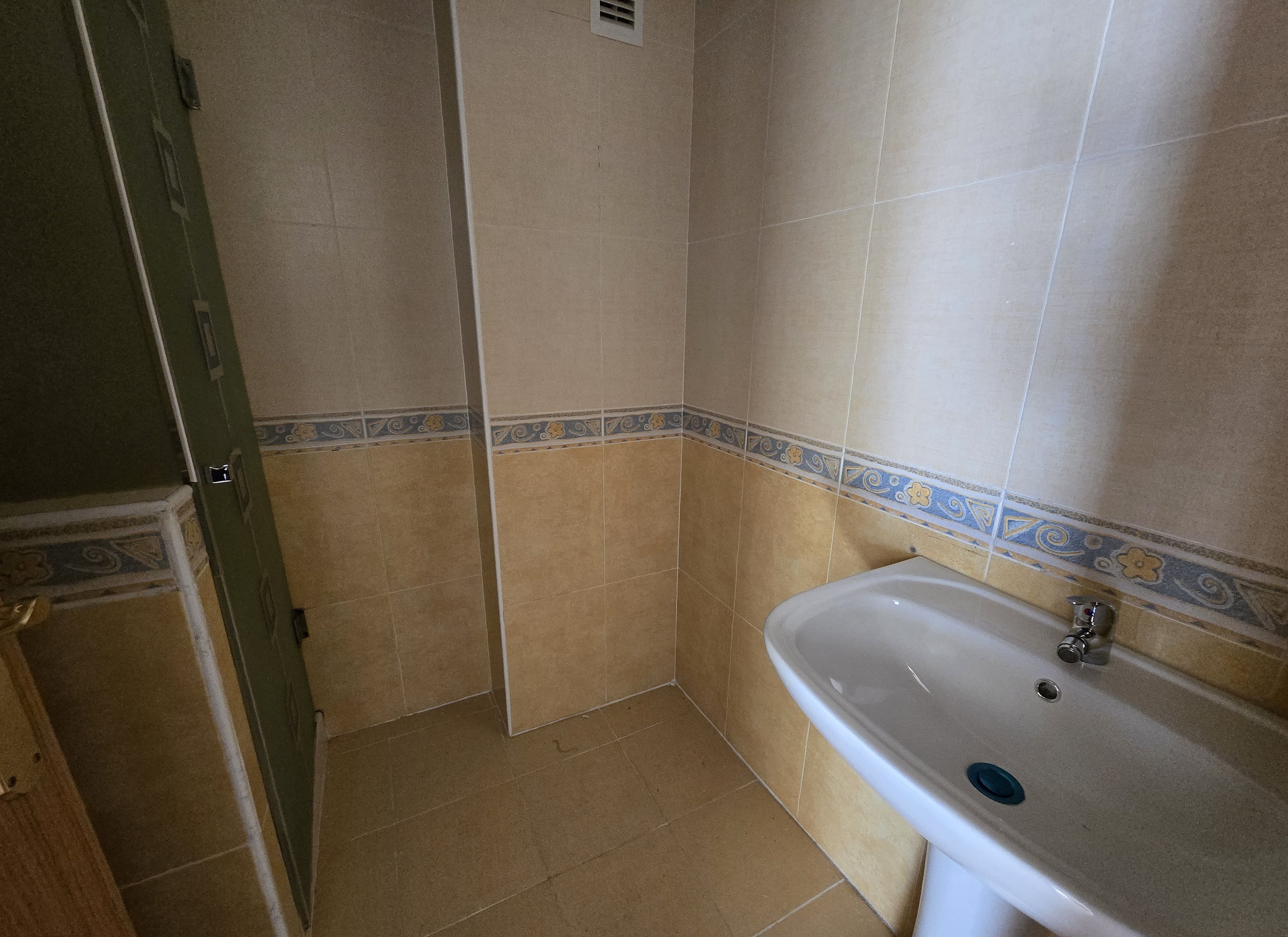 Piso en venta en Chirivella, Valencia