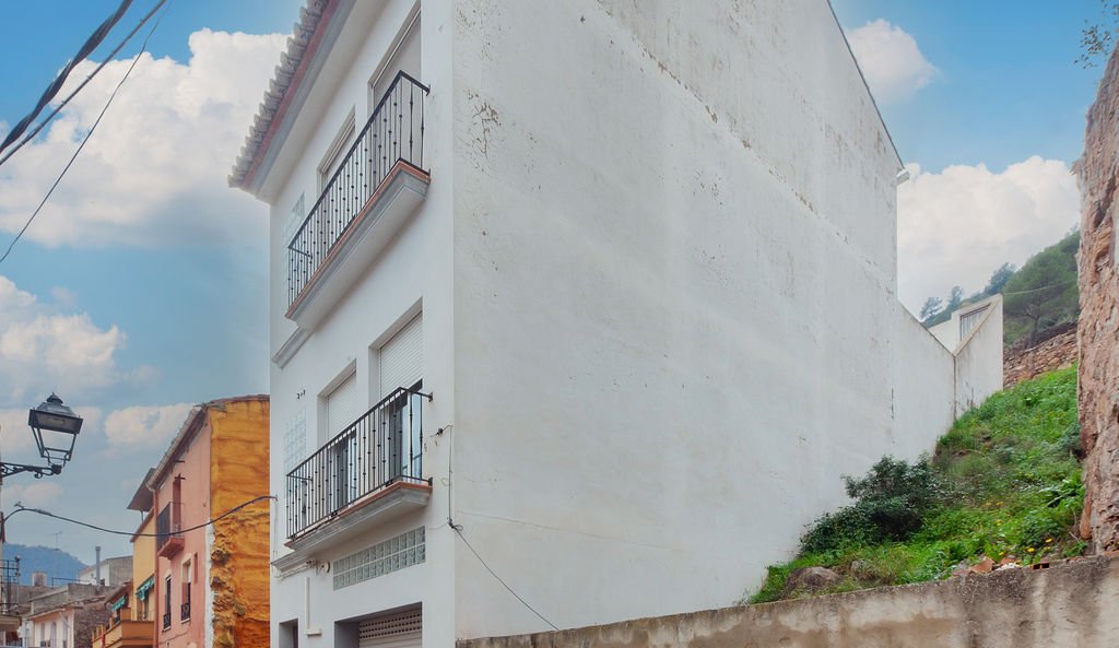 Casa adosada en Alfondeguilla - Castellón -