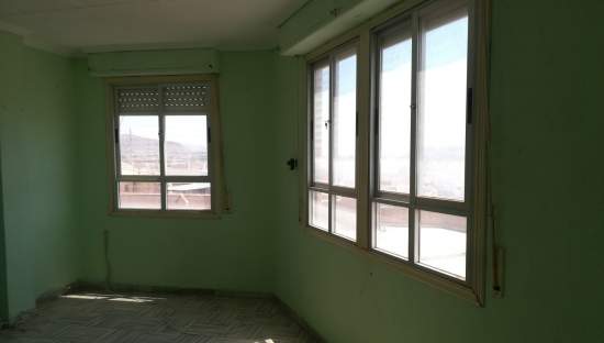 Piso en venta  en Calle Guzman El Bueno Novelda Alicante