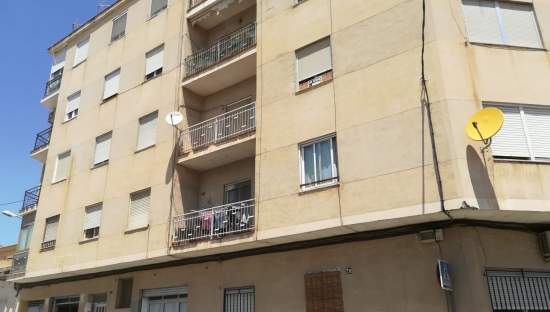 Piso en venta  en Calle Guzman El Bueno Novelda Alicante