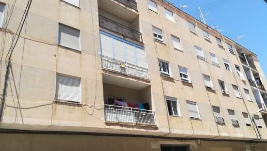 Piso en venta  en Calle Guzman El Bueno Novelda Alicante