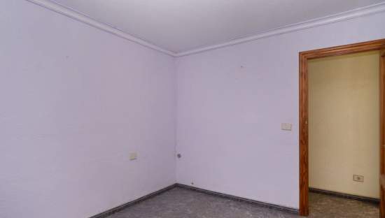 Piso en venta  en Calle Real, Yecla, Murcia