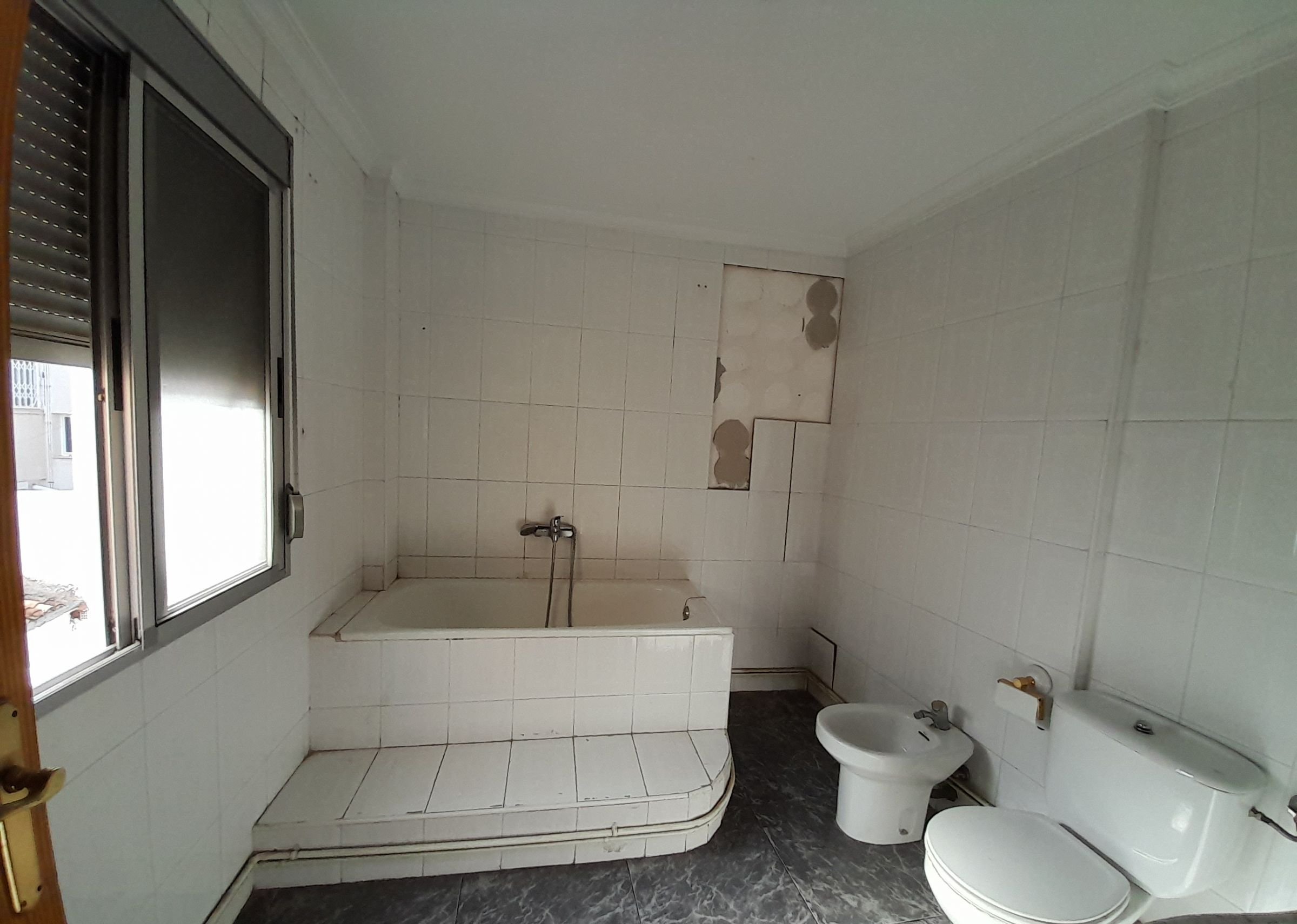 Piso en venta  en Calle Real, Yecla, Murcia