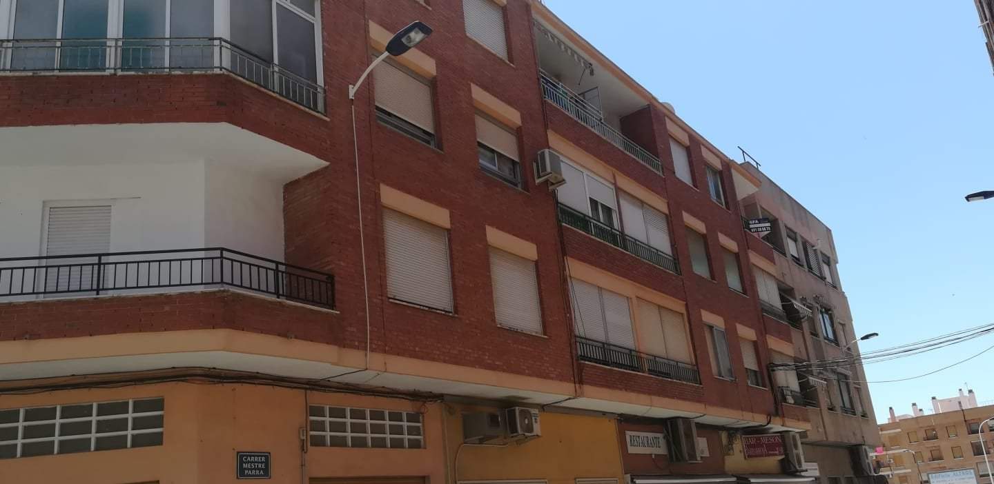 Piso en venta  en Calle Maria Cristina Novelda Alicante