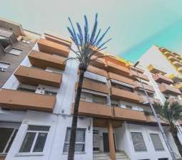 Local en venta en Benicarló, Castellón