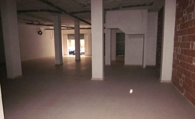 Se vende local comercial en ccapita gaspar ortiz ElcheElx por 192000 con 314m en condiciones de restauracin
