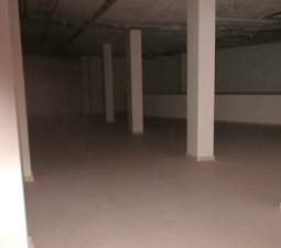 Se vende local comercial en ccapita gaspar ortiz ElcheElx por 192000 con 314m en condiciones de restauracin