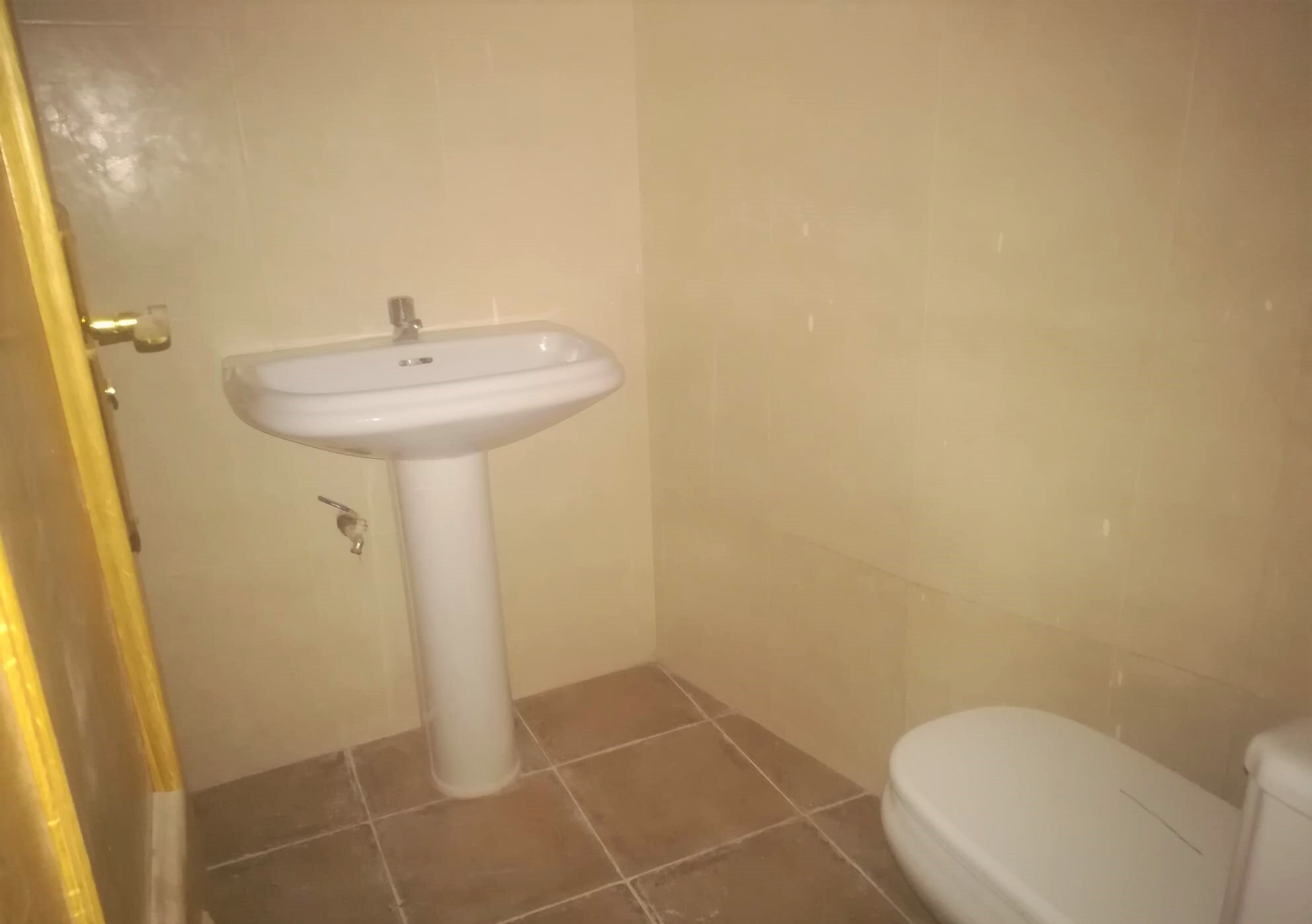 Se vende local comercial en ccapita gaspar ortiz ElcheElx por 192000 con 314m en condiciones de restauracin