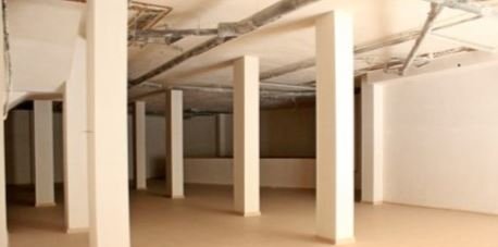 Se vende local comercial en ccapita gaspar ortiz ElcheElx por 192000 con 314m en condiciones de restauracin