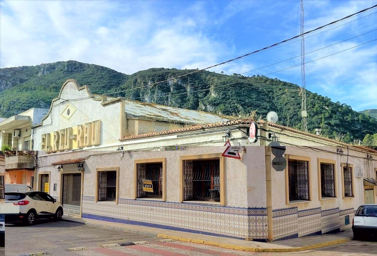 Compra tu local comercial por 126600 de 320m en condiciones de restauracin en calle gandia en Barx