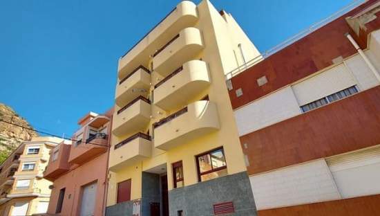 Piso en venta en Calle Colon Almenara Castelln