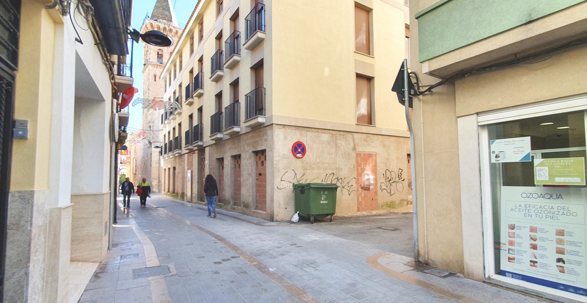 Se oferta local comercial en cramon y cajal 1 Villena por 378000 de 485m en condiciones de restauracin