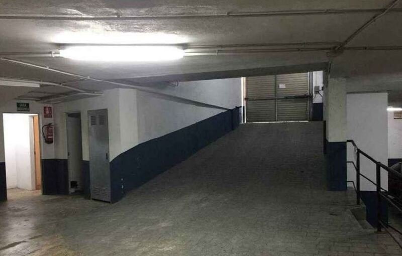 Garaje en venta en Calle Doctor Bernat Chiva Valencia