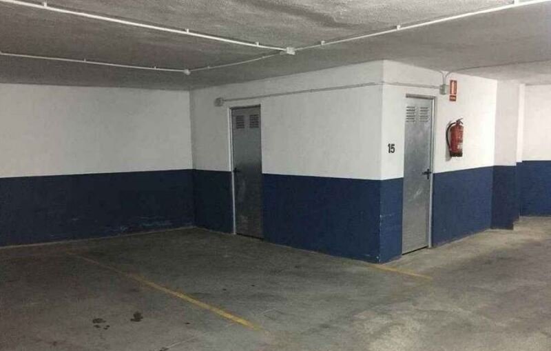 Garaje en venta en Calle Doctor Bernat Chiva Valencia