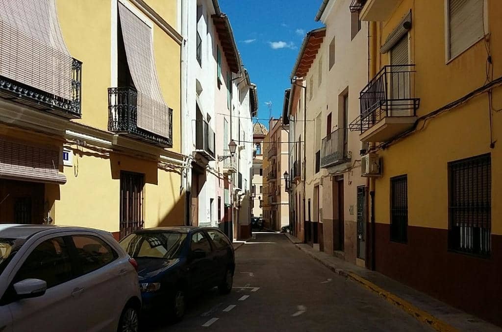 Piso en venta  en Calle Portal De Valencia Xtiva Valencia