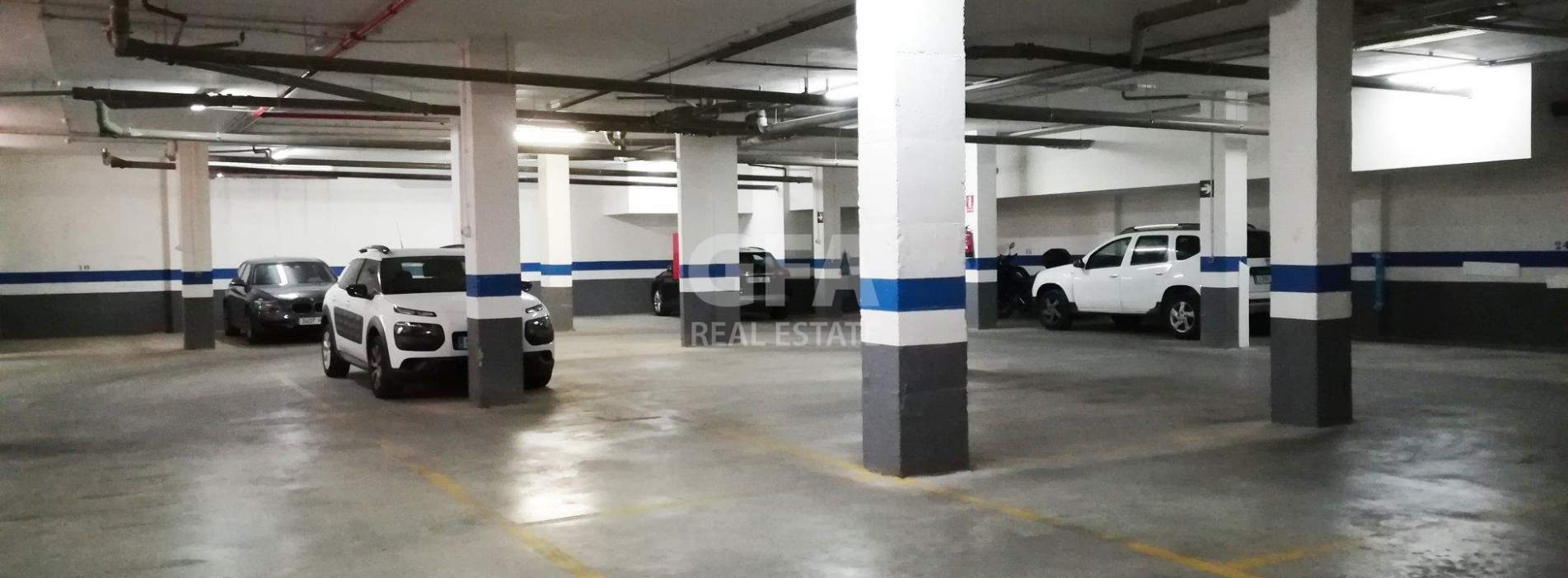 Garaje en venta en Sagunto, Valencia