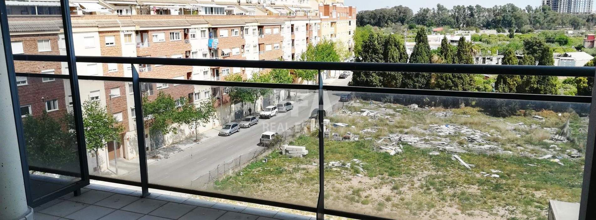 Garaje en venta en Sagunto, Valencia