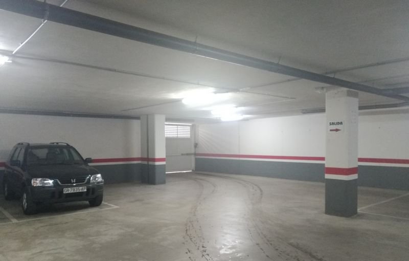 Garaje en venta por 7400 con 28m en planta -2 en calle juan pablo ii ed work centre Castelln de la PlanaCastell de la Plana
