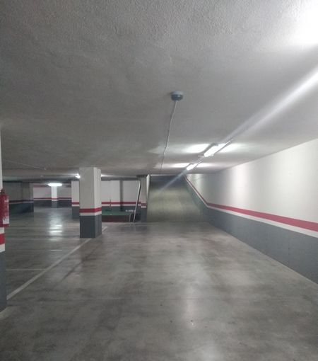 Garaje en venta por 7400 con 28m en planta -2 en calle juan pablo ii ed work centre Castelln de la PlanaCastell de la Plana