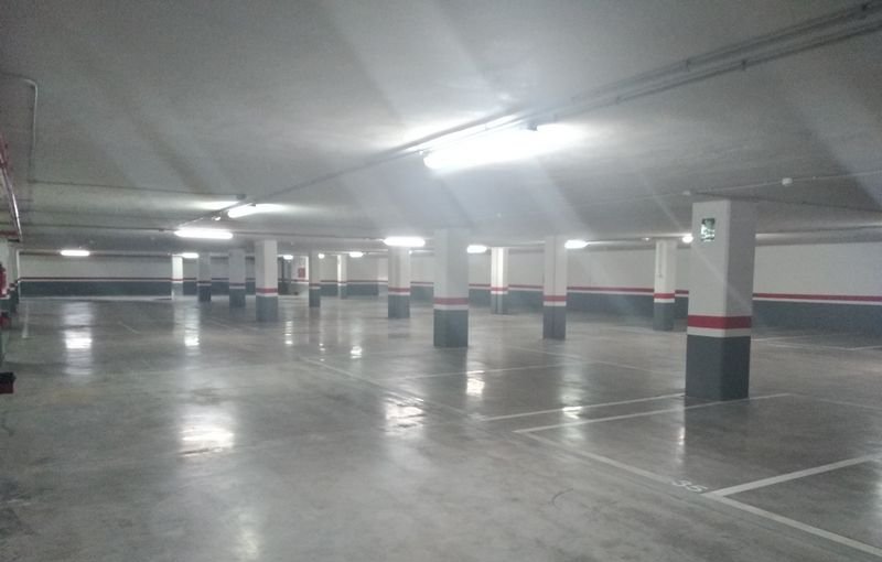 Garaje en venta por 7400 con 28m en planta -2 en calle juan pablo ii ed work centre Castelln de la PlanaCastell de la Plana