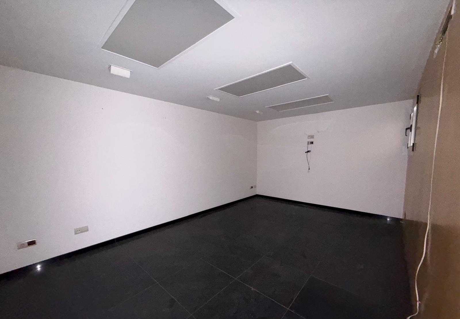 Local en venta en Algemesí, Valencia