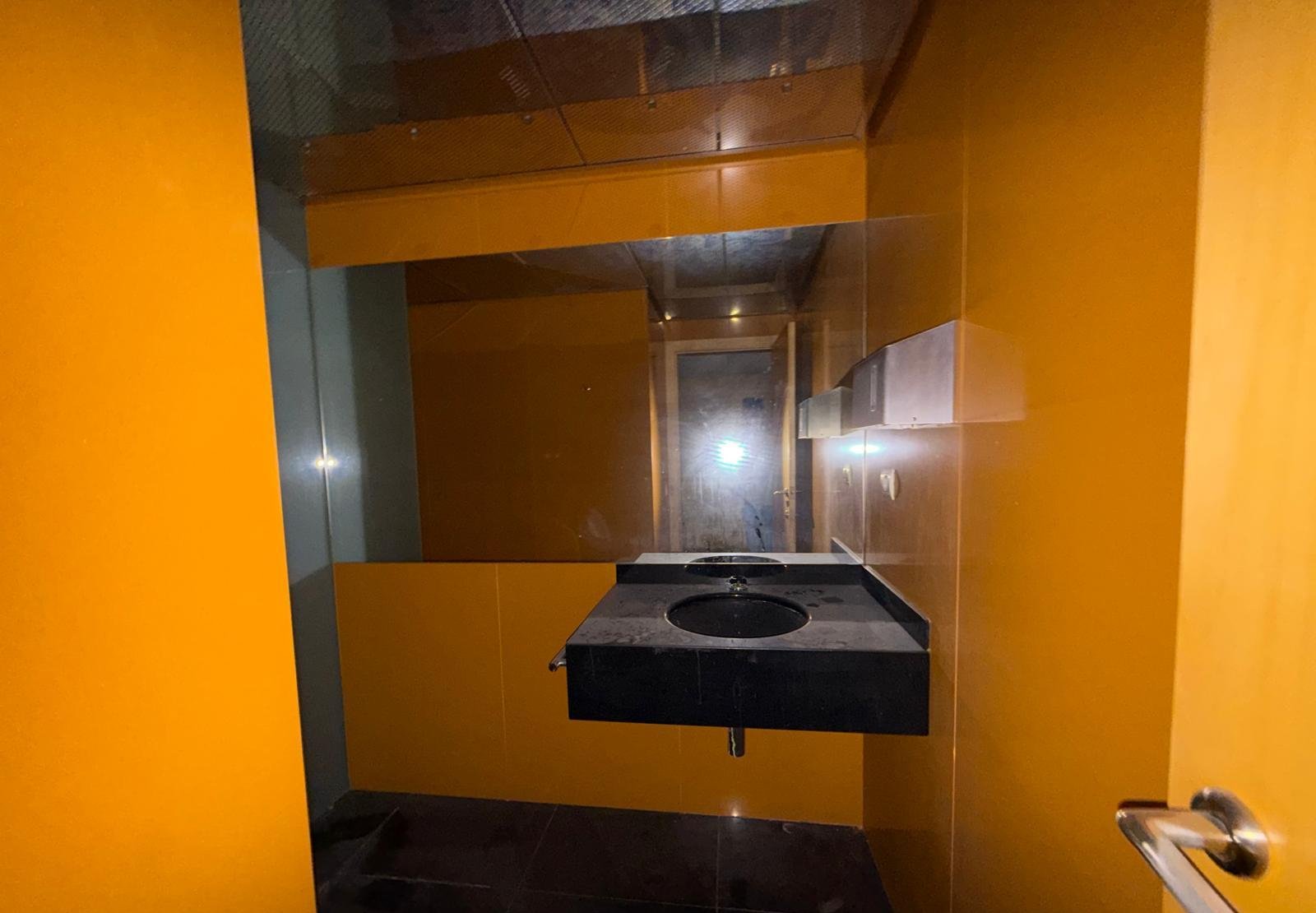 Local en venta en Algemesí, Valencia