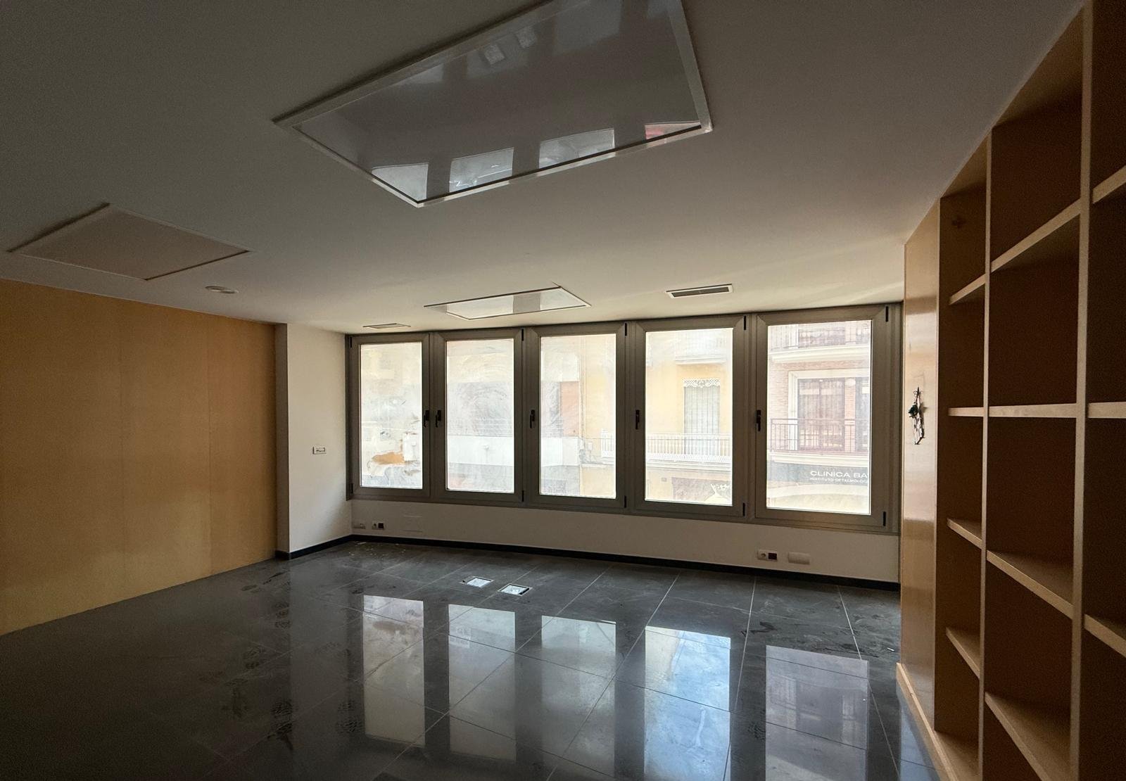 Local en venta en Algemesí, Valencia