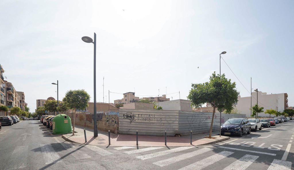 Urbano Solar en venta  en Calle Joaquin Blume San Vicente Del Raspeig Alicante