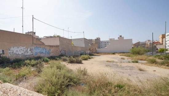 Urbano Solar en venta  en Calle Joaquin Blume San Vicente Del Raspeig Alicante