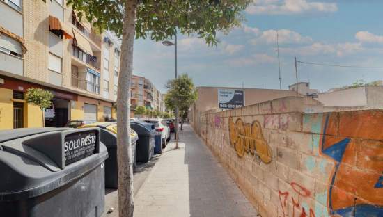 Urbano Solar en venta  en Calle Joaquin Blume San Vicente Del Raspeig Alicante