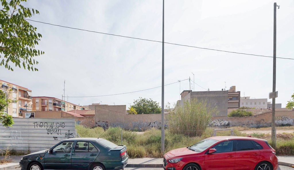 Urbano Solar en venta  en Calle Joaquin Blume San Vicente Del Raspeig Alicante