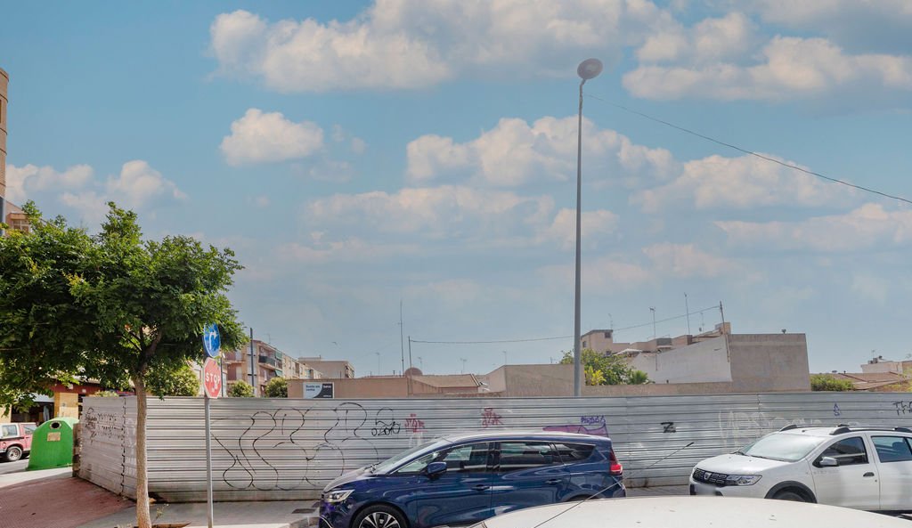 Urbano Solar en venta  en Calle Joaquin Blume San Vicente Del Raspeig Alicante