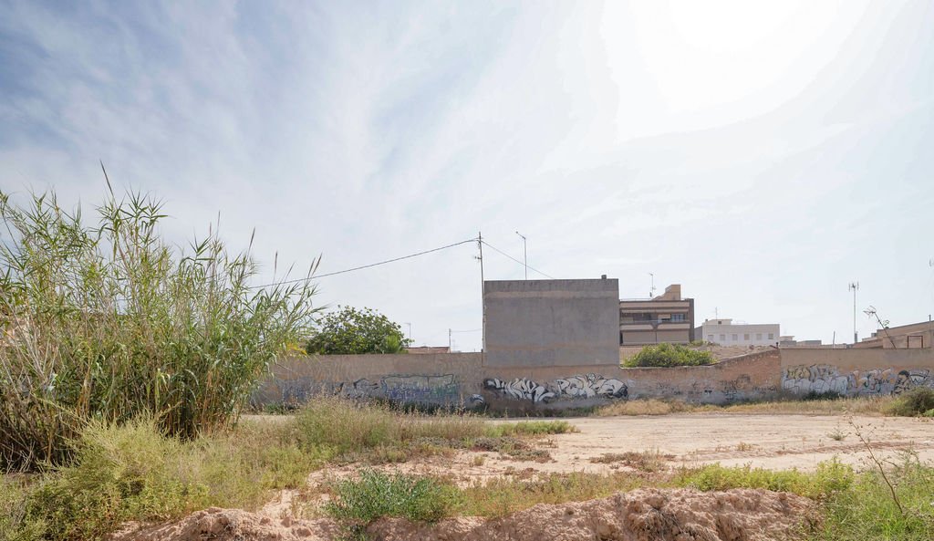 Urbano Solar en venta  en Calle Joaquin Blume San Vicente Del Raspeig Alicante