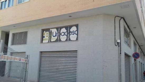 Local Comercial en venta  en Calle Francisco De Quevedo Elda Alicante