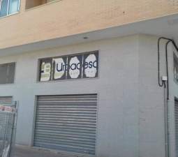 Local Comercial en venta  en Calle Francisco De Quevedo Elda Alicante