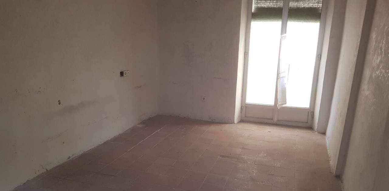 Unifamiliar Adosada en venta  en Calle Virgen De La Salud Onil Alicante