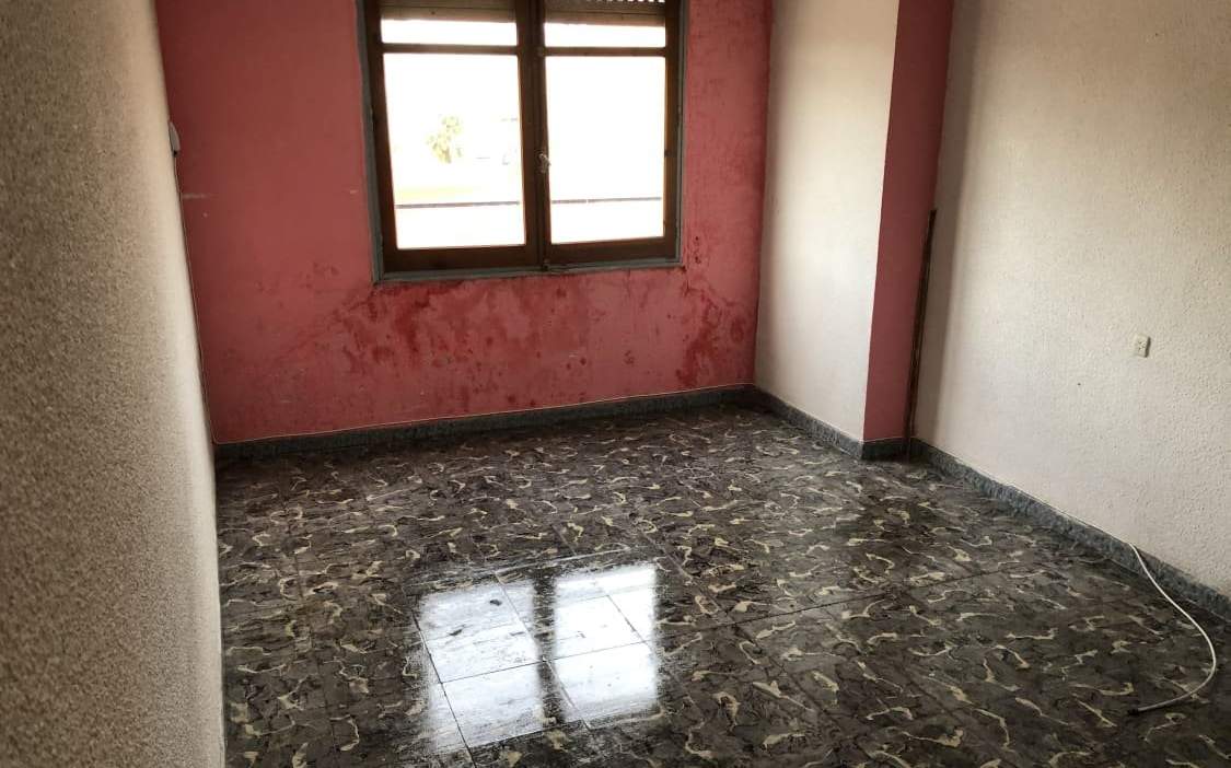 Piso en venta  en Calle Juan De La Cierva Elda Alicante