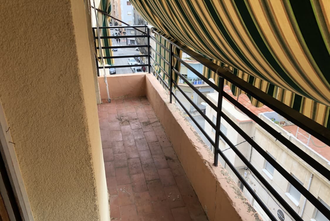 Piso en venta  en Calle Juan De La Cierva Elda Alicante