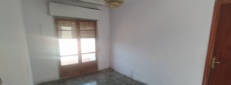 Piso en venta  en Calle Juan De La Cierva Elda Alicante